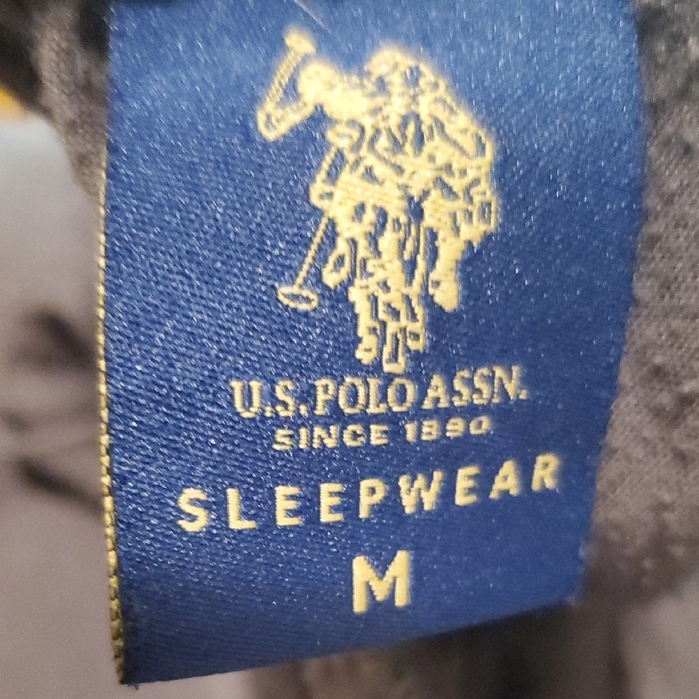 U.S. Polo Assn. Men's Charcoal Pajama Pants - Picture 2 of 3